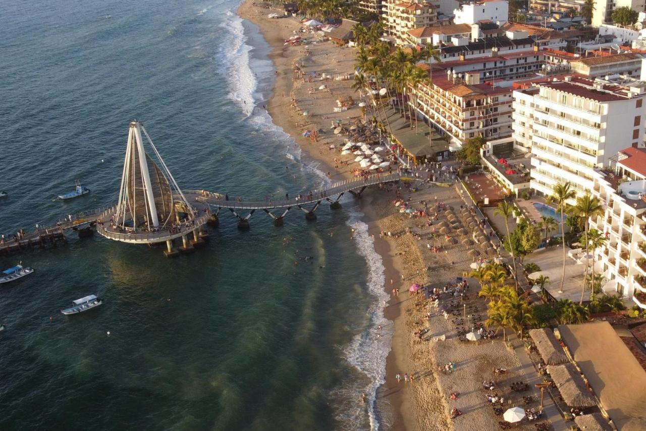 Emperador Vallarta Beachfront Hotel And Suites Puerto Vallarta Exteriér fotografie