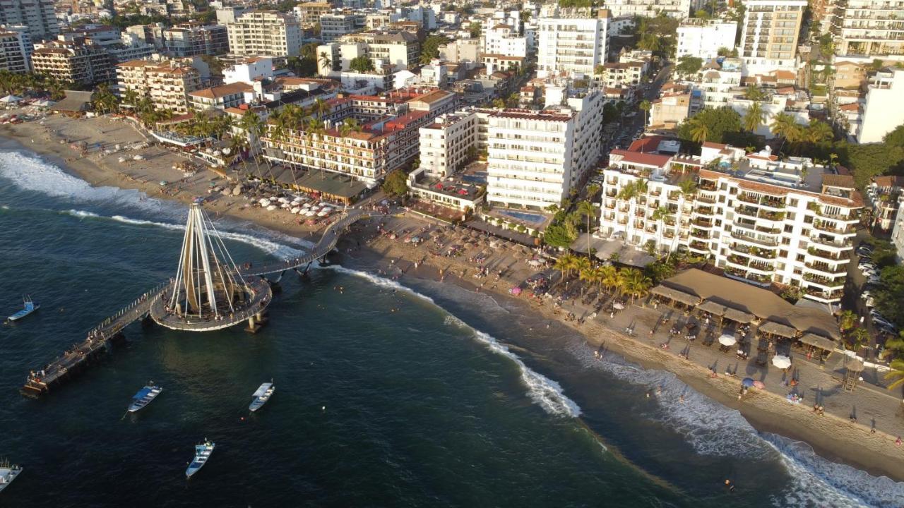 Emperador Vallarta Beachfront Hotel And Suites Puerto Vallarta Exteriér fotografie