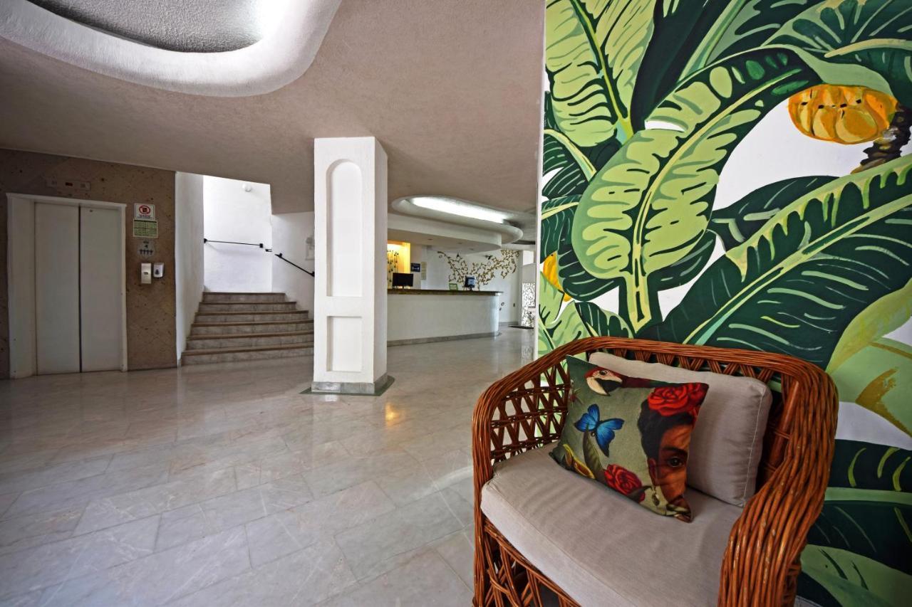 Emperador Vallarta Beachfront Hotel And Suites Puerto Vallarta Exteriér fotografie