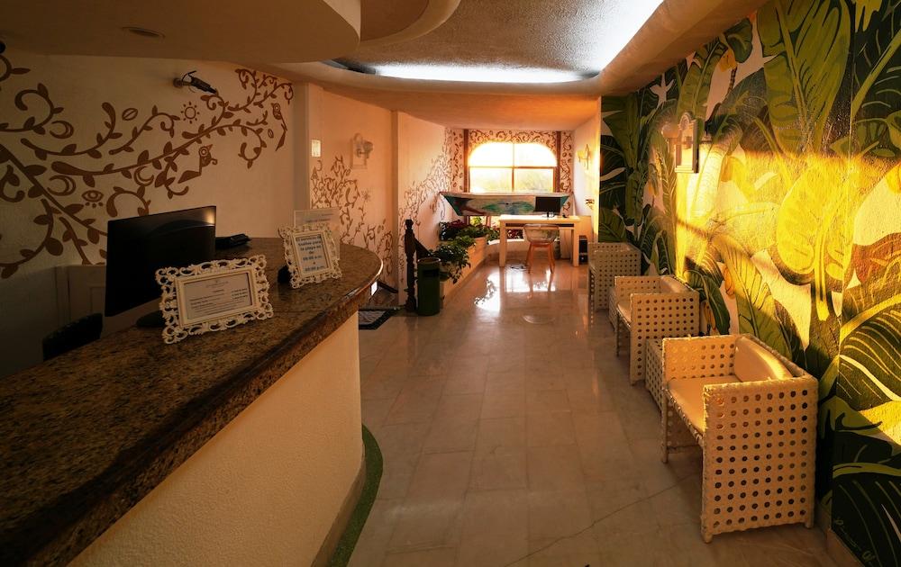 Emperador Vallarta Beachfront Hotel And Suites Puerto Vallarta Exteriér fotografie