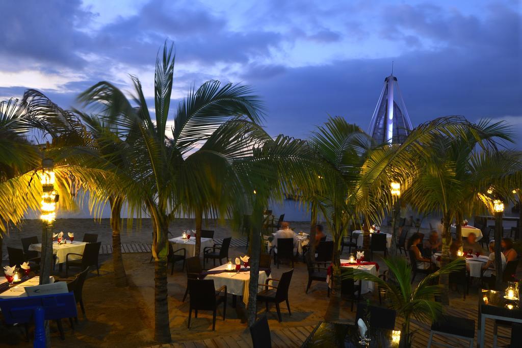 Emperador Vallarta Beachfront Hotel And Suites Puerto Vallarta Exteriér fotografie